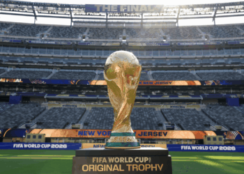 A Copa do Mundo chega à reta final marcada por uma série de polêmicas envolvendo política, arbitragem, preços elevados e decisões da Fifa.