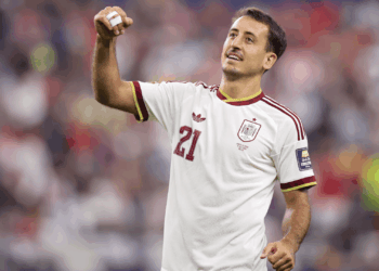Oyarzabal com cinco gols marcados, o atacante de 29 anos é o artilheiro da seleção da Espanha e uma das principais armas da equipe.