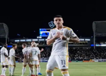 O que ainda falta para o acordo entre Cruzeiro e LA Galaxy por Gabriel Pec?