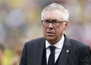Carlo Ancelotti em Brasil x Noruega