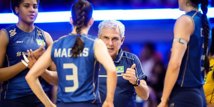 Brasil fechou a primeira fase com duas derrotas seguidas