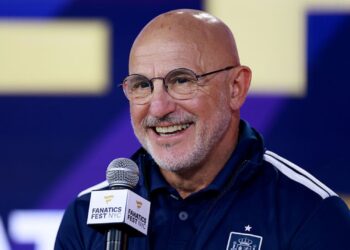 De la Fuente em evento da Fifa