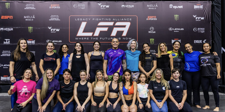 LFA reuniu mulheres para seminário de defesa pessoal - Foto: Divulgação/LFA Brasil