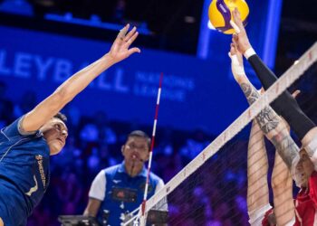 Lance do jogo entre Brasil e Polônia