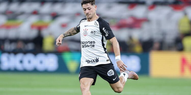 Rodrigo Garro em jogo do Corinthians