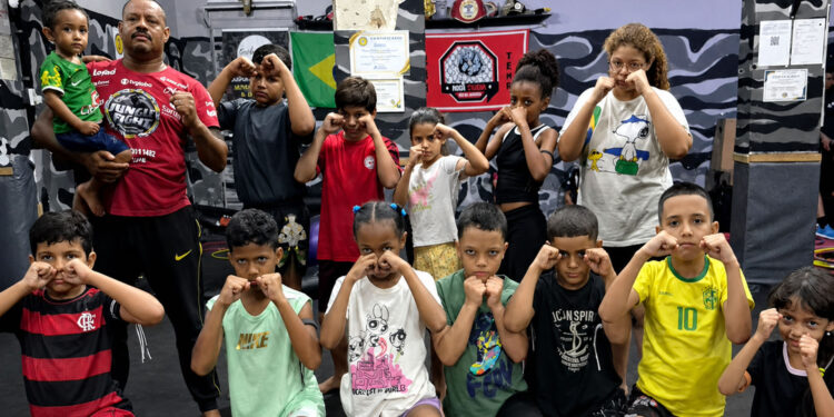 Artes marciais são usadas como ferramenta de inclusão social - Foto: Divulgação