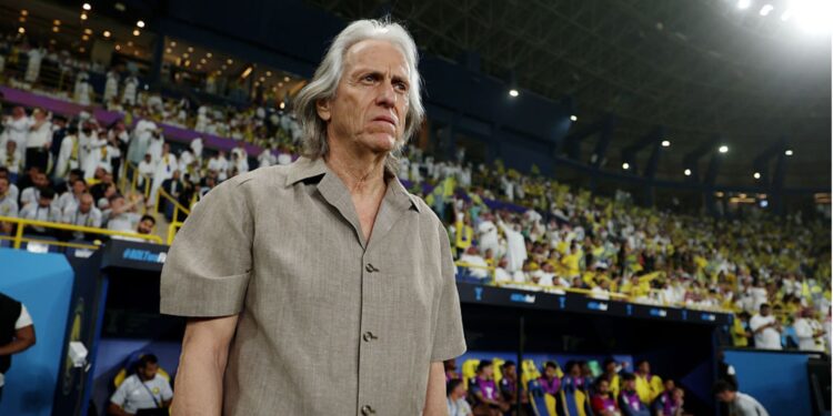 Jorge Jesus em jogo do Al-Nassr