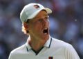 Sinner comemora ponto na final de Wimbledon